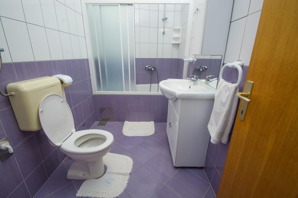 Apartments Jerkunica 로고즈니차 객실 사진