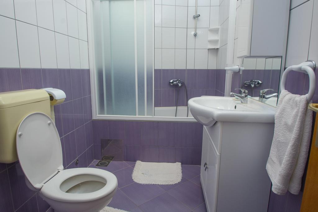 Apartments Jerkunica 로고즈니차 객실 사진